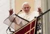 Take scripture on holiday, says Pope